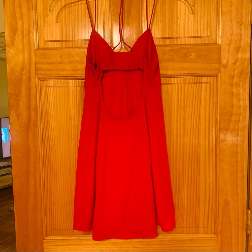 Dress - Picture 3 of 4